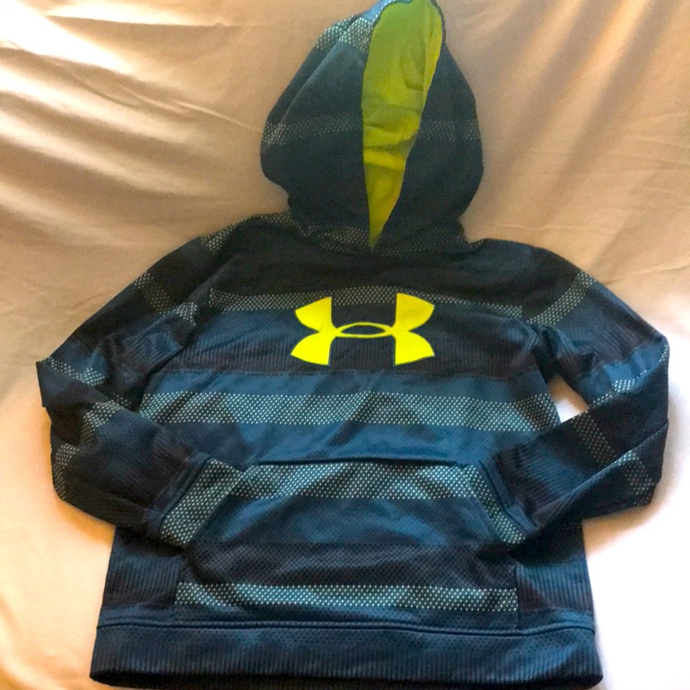Under armor hoodie youth L